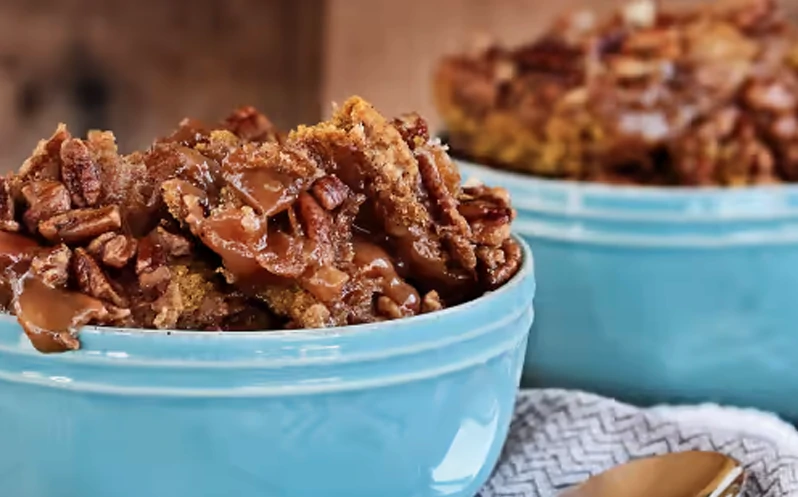 Bowls of pecan cobbler